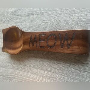 Wooden cat spoon rest & cat engraved tissue holder